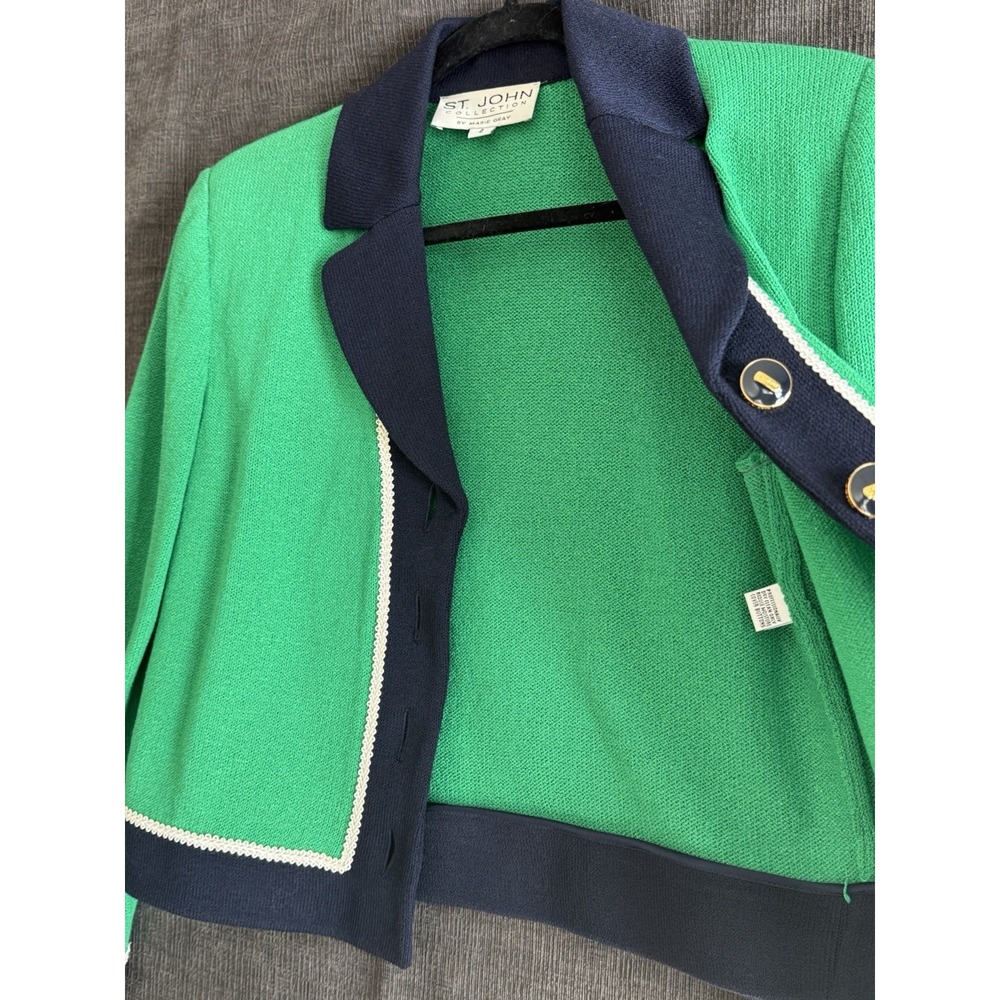 ST. JOHN Women's Size 4 Kelly Green W/ Navy Accents Short Knit Blazer Jacket EUC - Picture 10 of 10